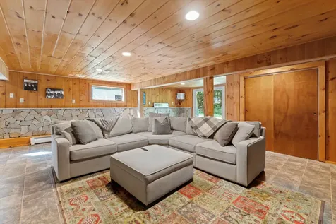 16 Hampshire Drive Gilford NH 03249