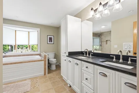 16 Hampshire Drive Gilford NH 03249