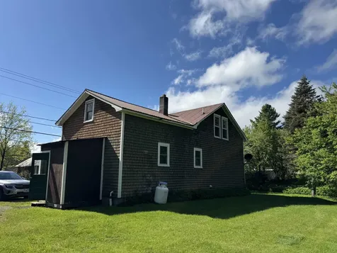 85 Creek Road Craftsbury VT 05826