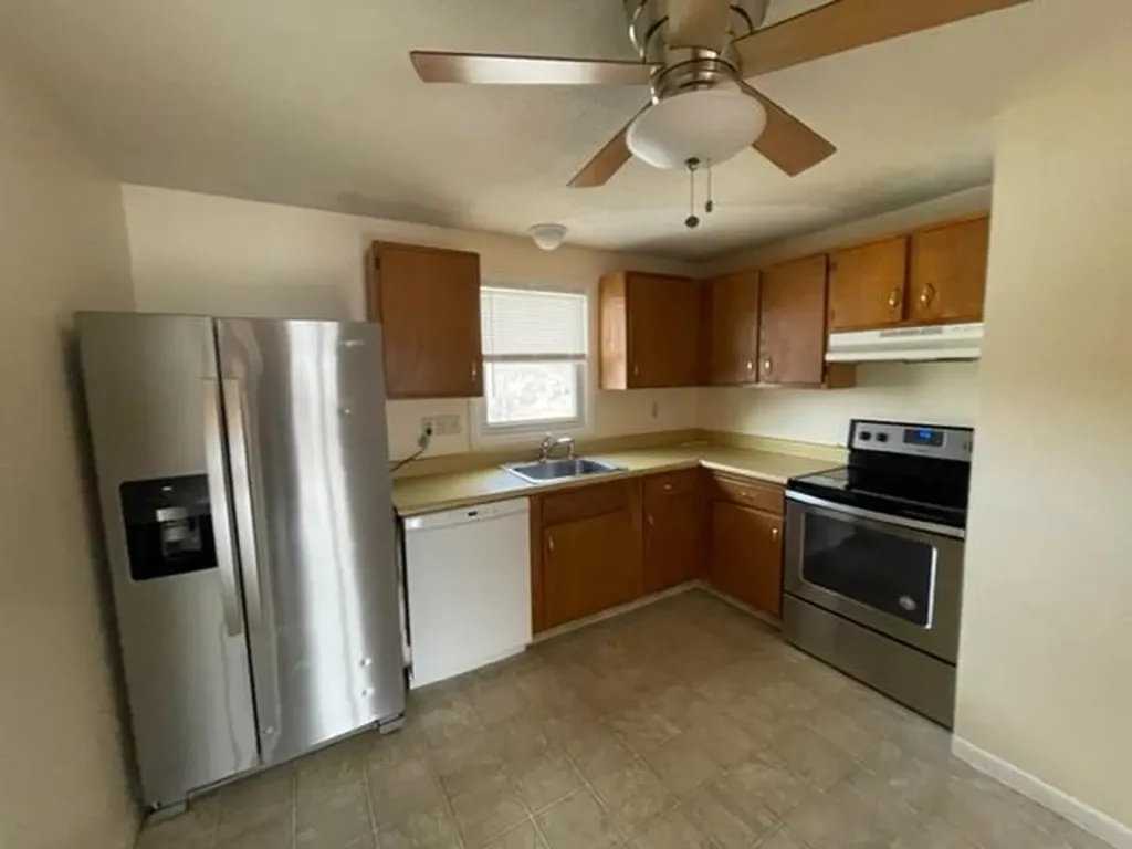 591 Amory Street Manchester NH 03102