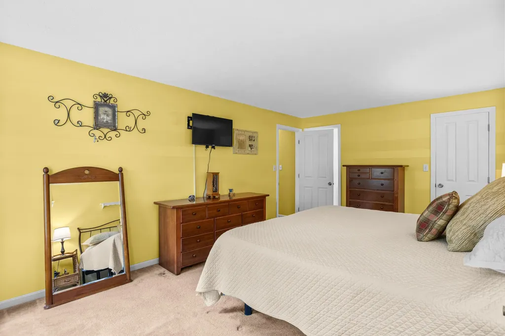 65 Alene Lane Goffstown NH 03045