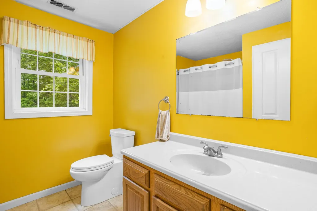 65 Alene Lane Goffstown NH 03045