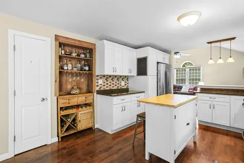 65 Alene Lane Goffstown NH 03045