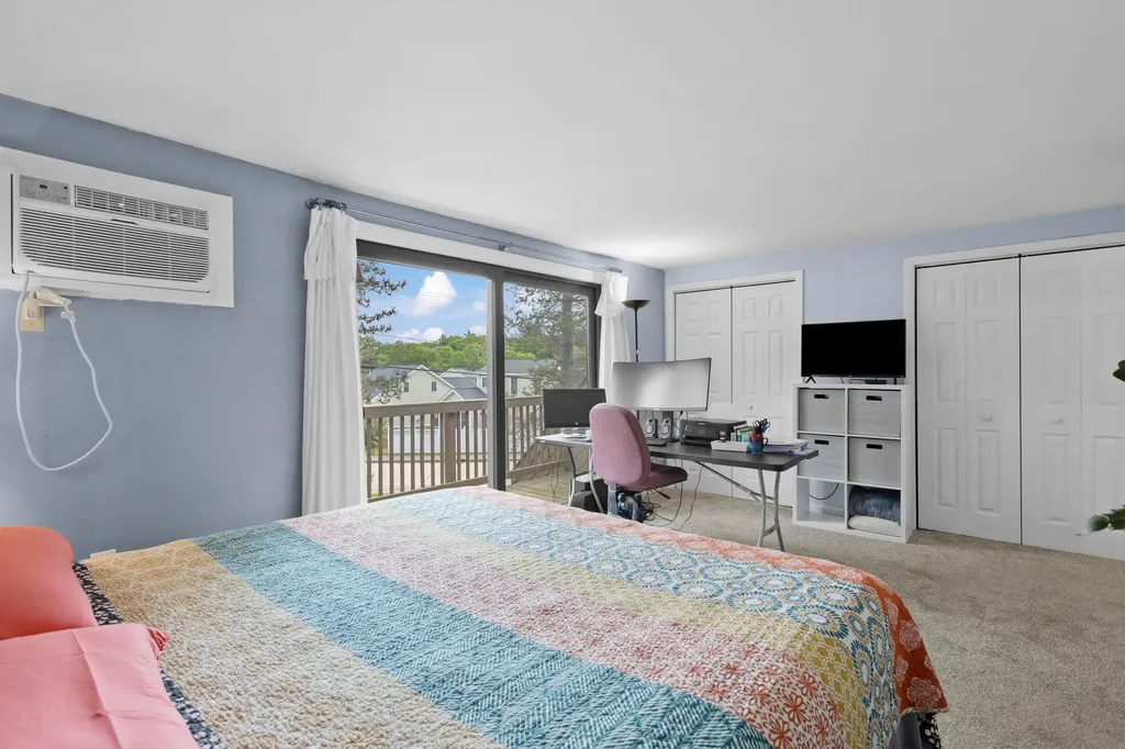 4 Clinton Court Merrimack NH 03054