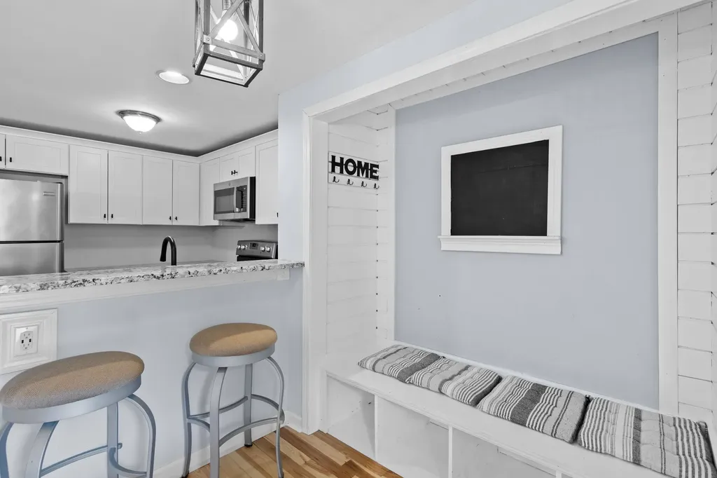 4 Clinton Court Merrimack NH 03054