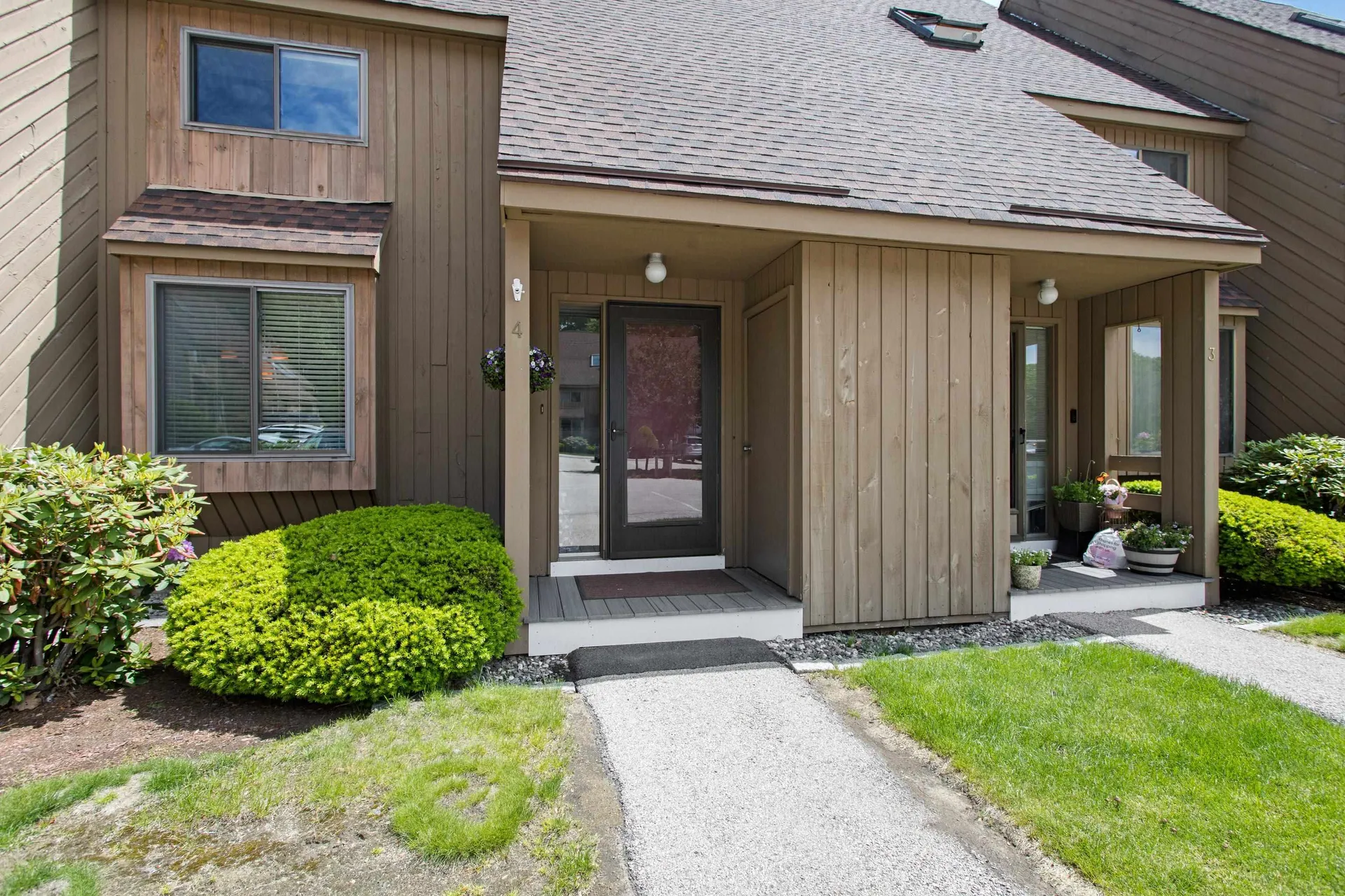 4 Clinton Court Merrimack NH 03054