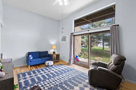 4 Clinton Court Merrimack NH 03054