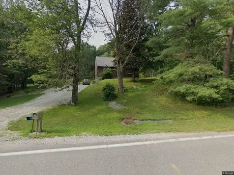 47 Auburn Road Hooksett NH 03106