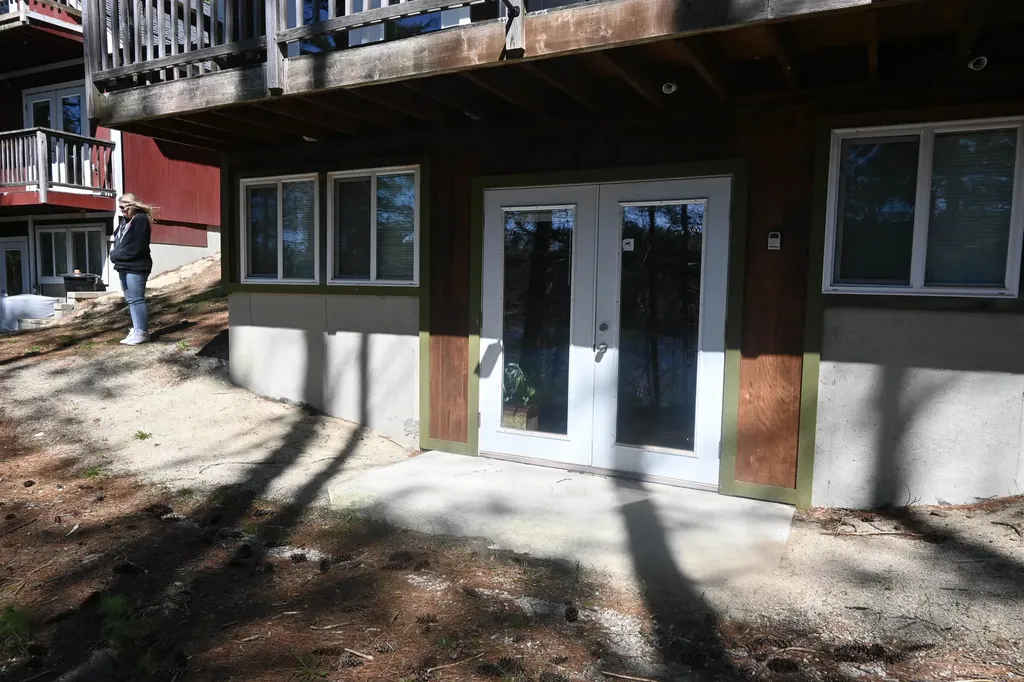 55 61 Dimond Lane Warner NH 03278