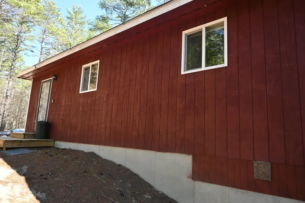 55 61 Dimond Lane Warner NH 03278