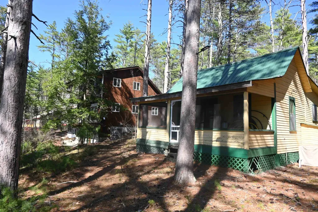 55 61 Dimond Lane Warner NH 03278