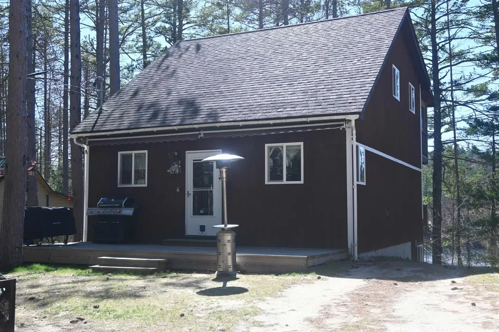 55 61 Dimond Lane Warner NH 03278