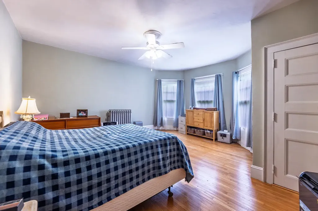 27 Shaker Hill Road Enfield NH 03748