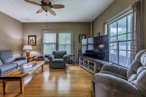 27 Shaker Hill Road Enfield NH 03748