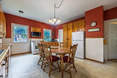27 Shaker Hill Road Enfield NH 03748