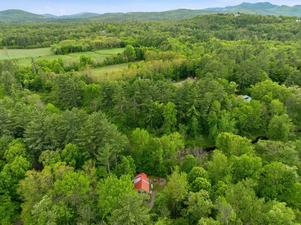 30 Moat Brook Drive Conway NH 03818