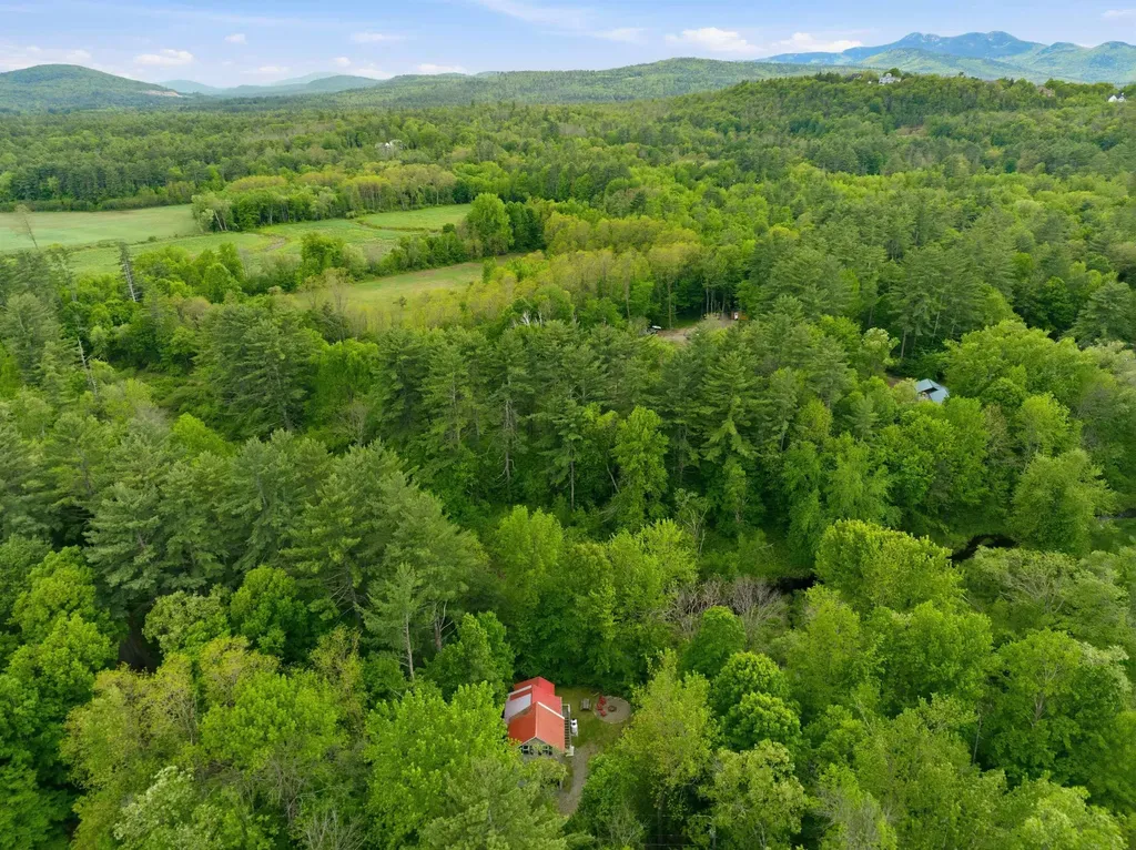 30 Moat Brook Drive Conway NH 03818
