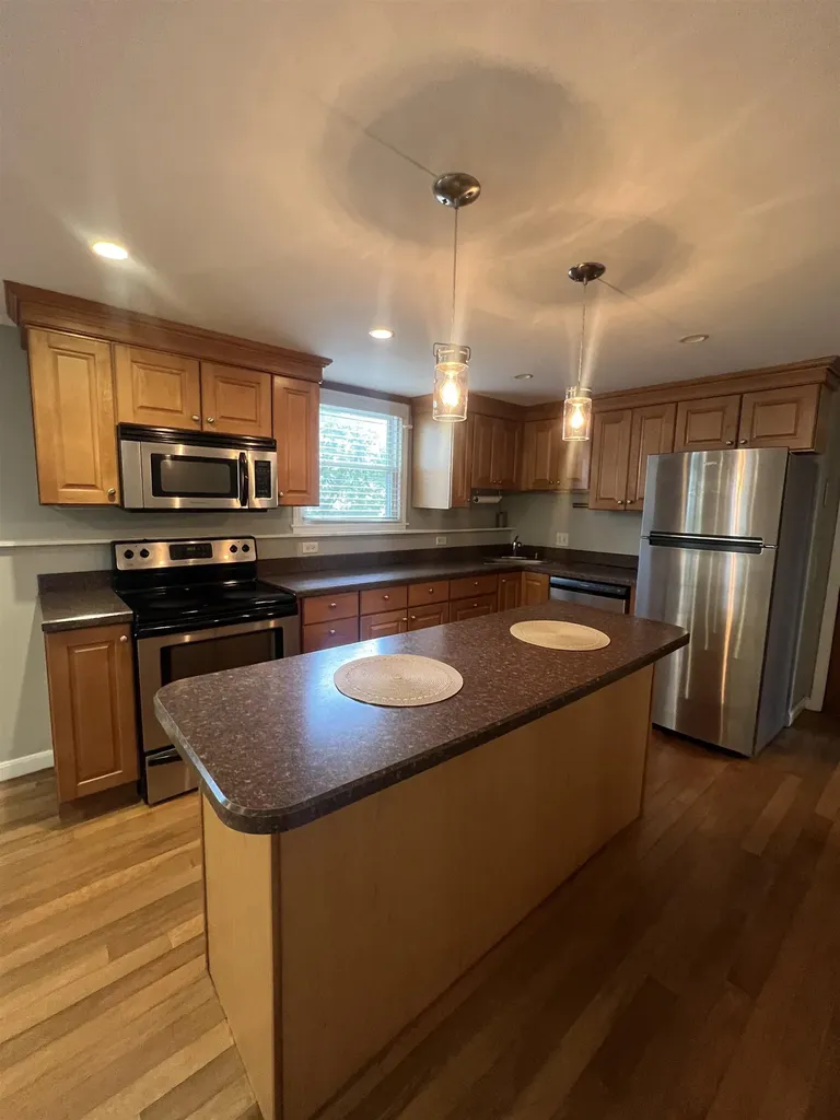 140 Cass Street Portsmouth NH 03801