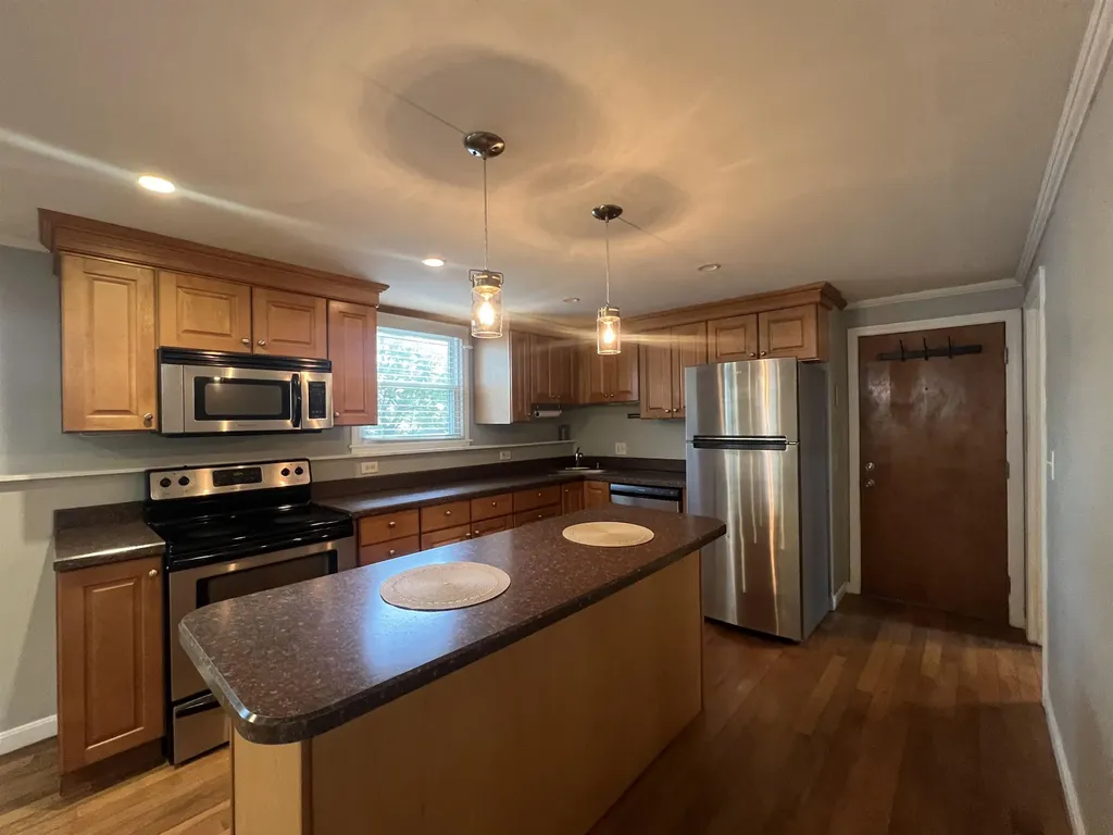 140 Cass Street Portsmouth NH 03801