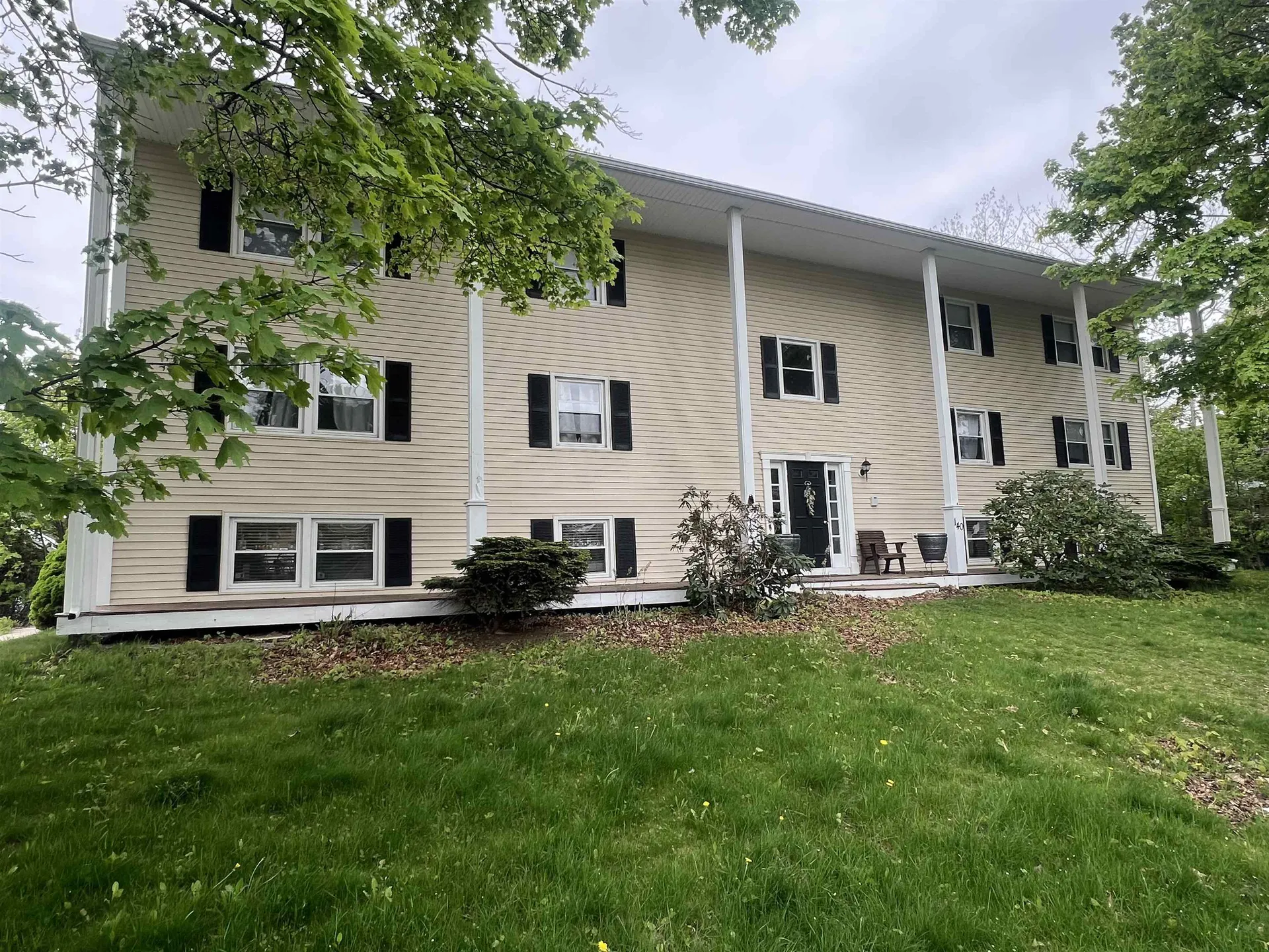 140 Cass Street Portsmouth NH 03801