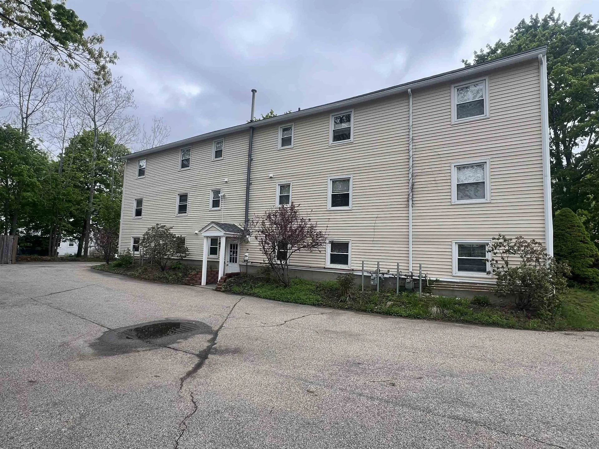 140 Cass Street Portsmouth NH 03801