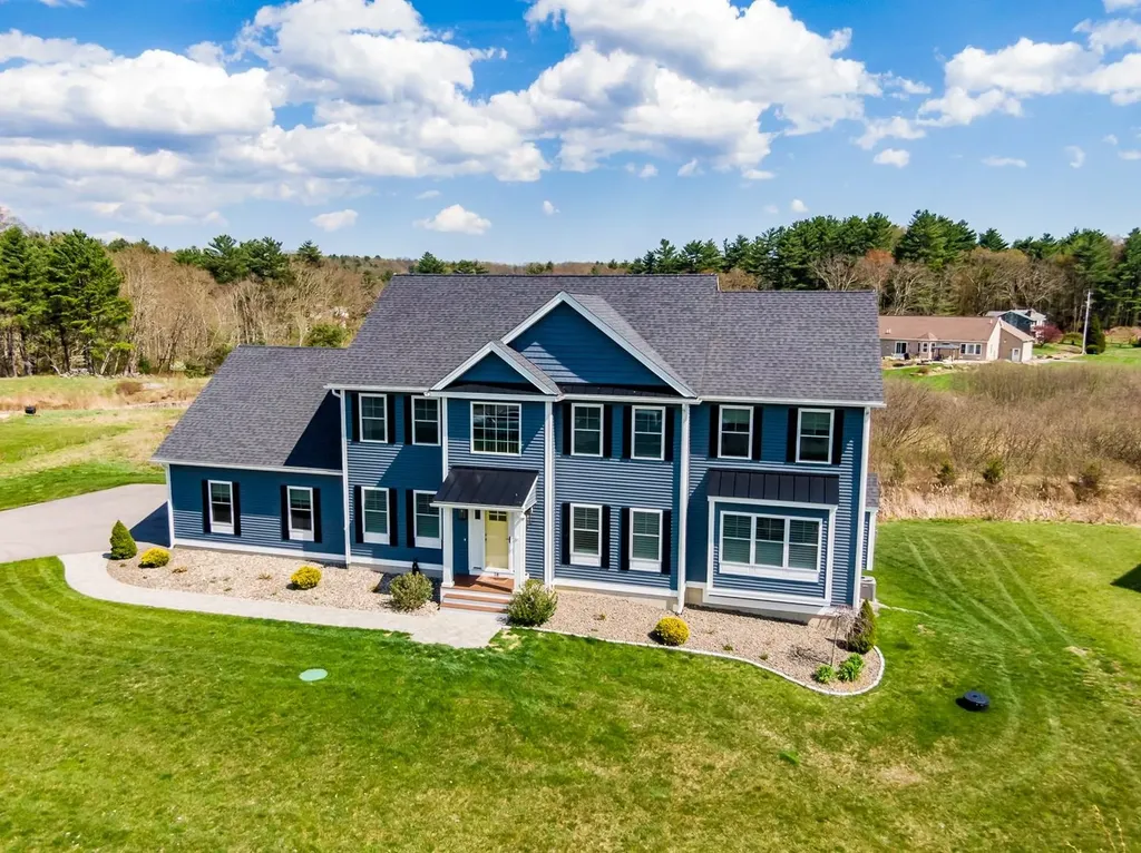 18 Caymus Ridge Salem NH 03079