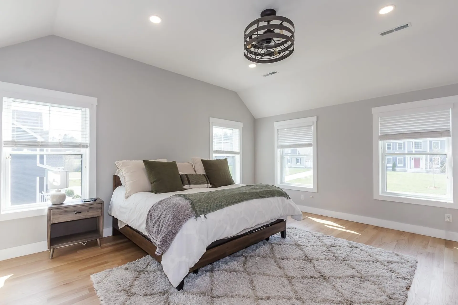 18 Caymus Ridge Salem NH 03079