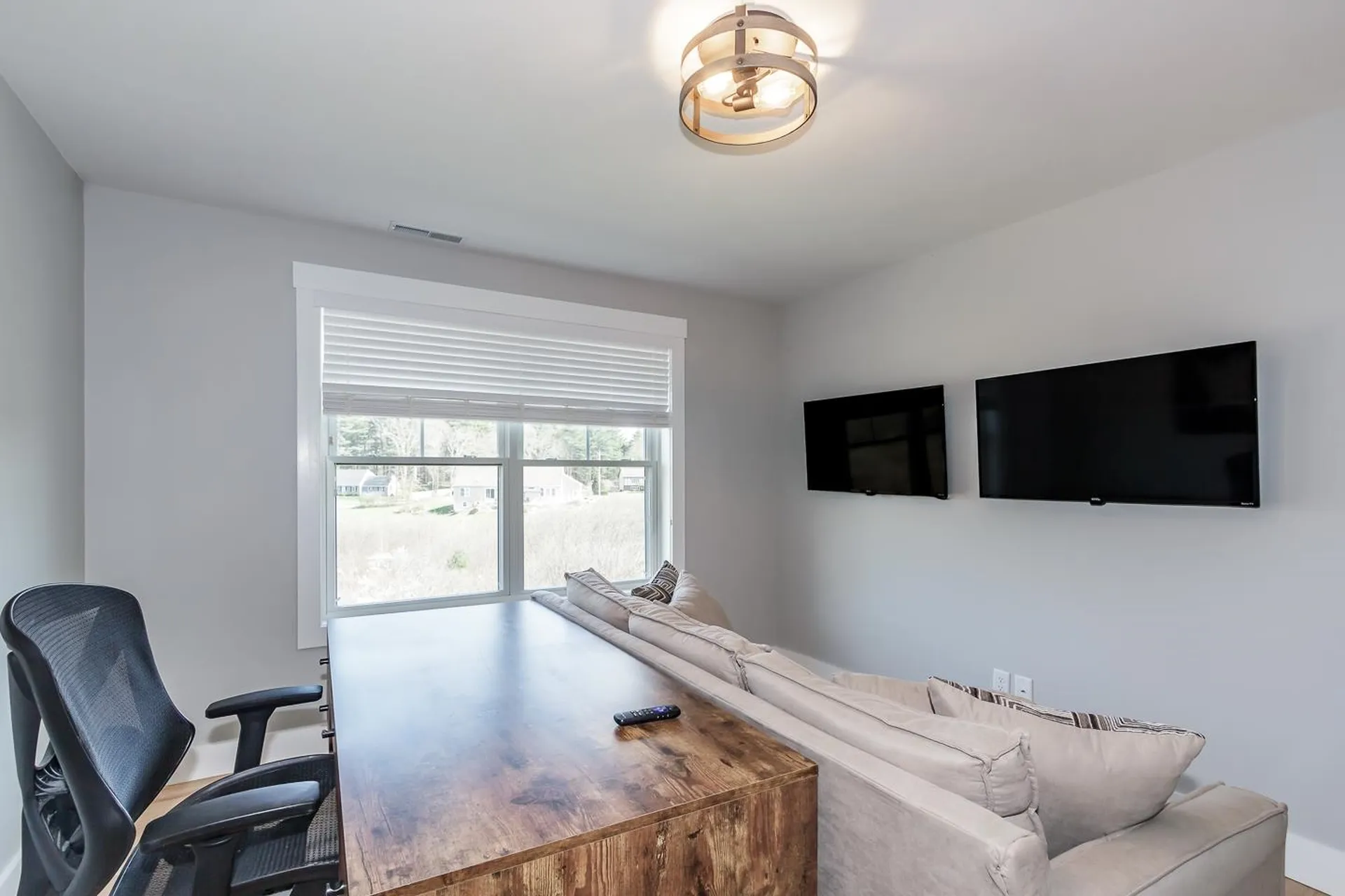 18 Caymus Ridge Salem NH 03079