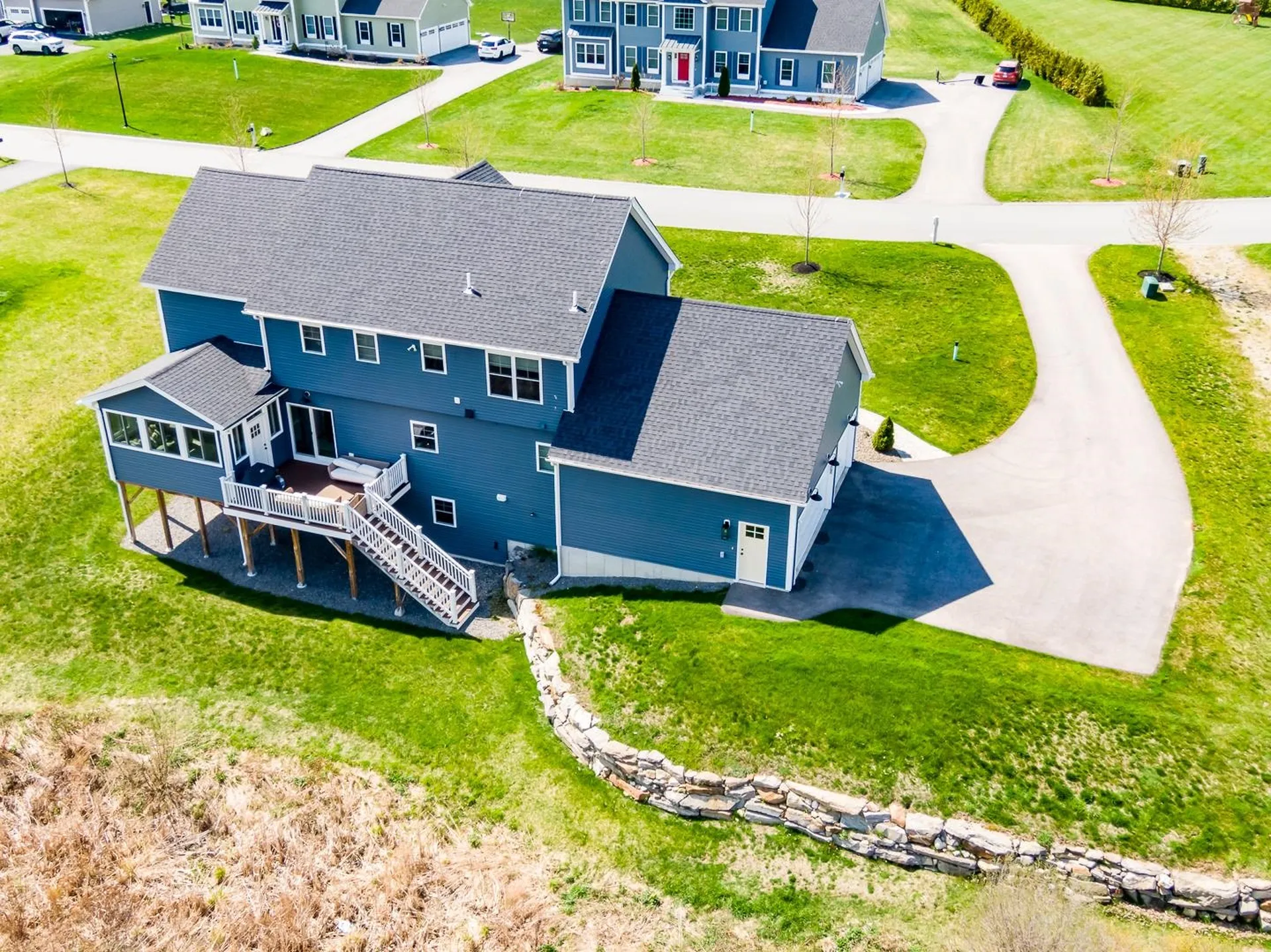 18 Caymus Ridge Salem NH 03079