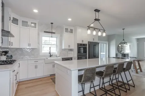 18 Caymus Ridge Salem NH 03079