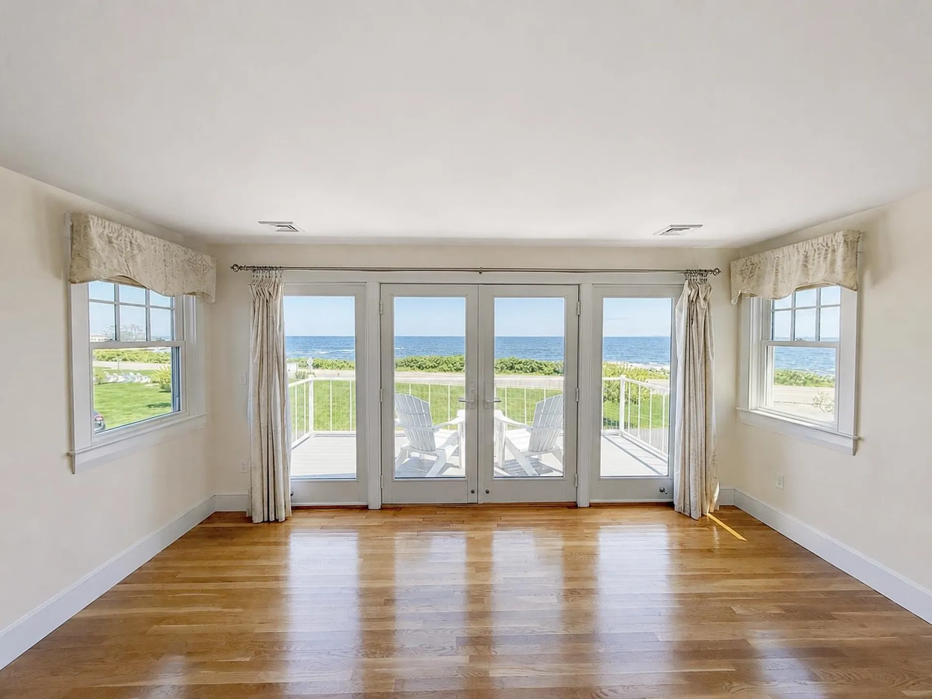 1381 Ocean Boulevard Rye NH 03870