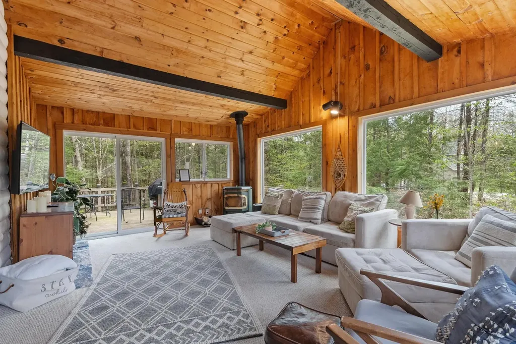 34 Jowders Cove Road Rindge NH 03461