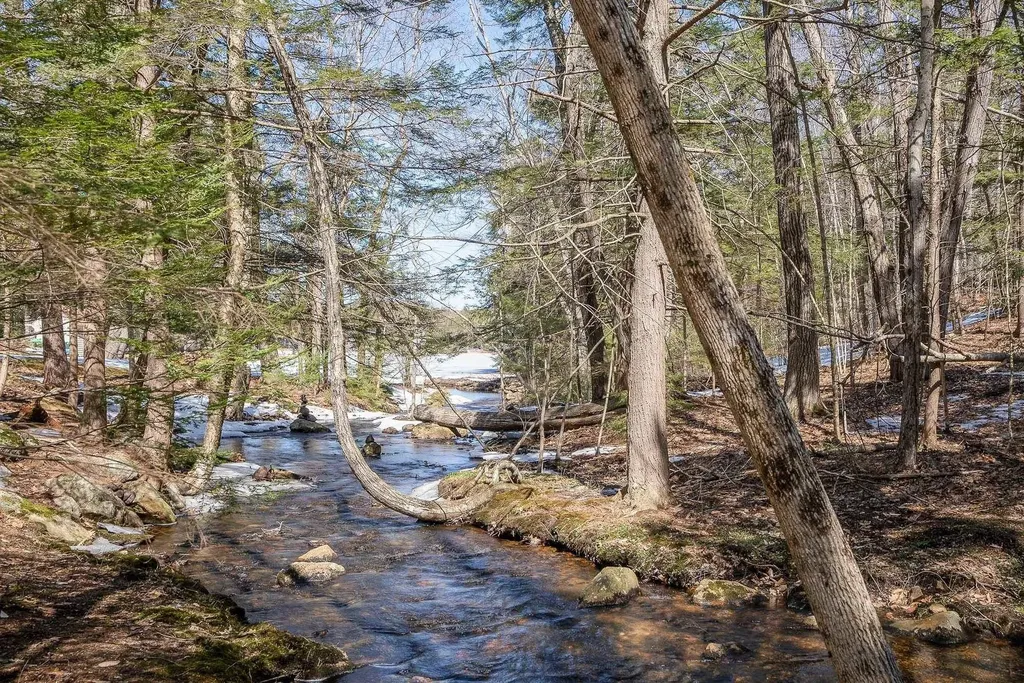 34 Jowders Cove Road Rindge NH 03461