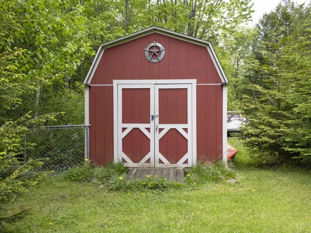 33 Mchugh Road Barre Town VT 05654