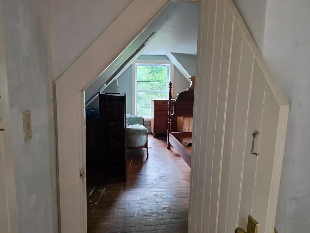 27 Linden Street Exeter NH 03833