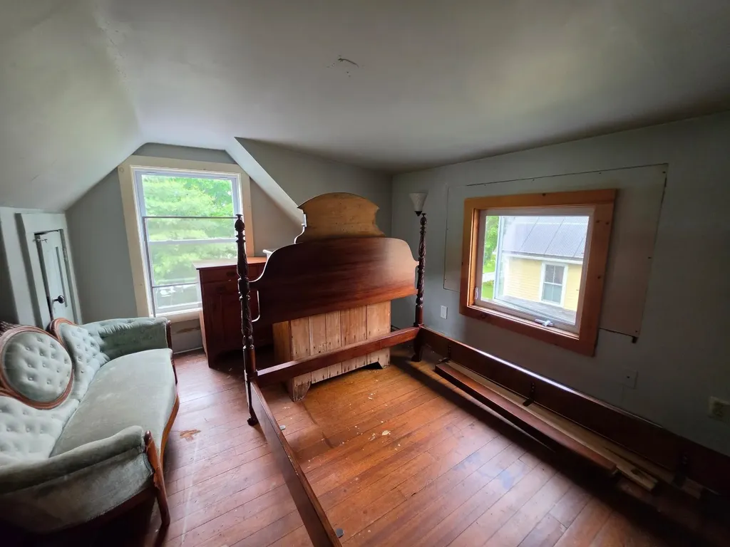 27 Linden Street Exeter NH 03833