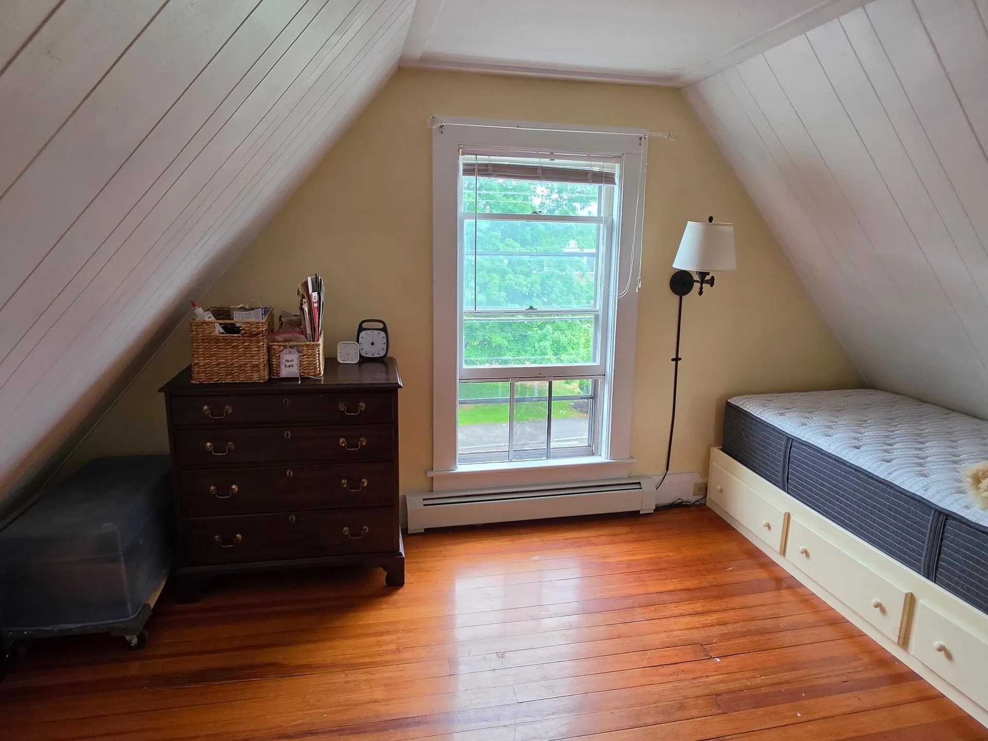 27 Linden Street Exeter NH 03833
