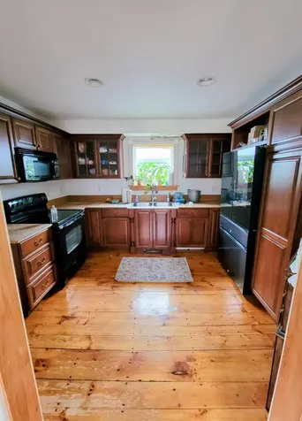 27 Linden Street Exeter NH 03833