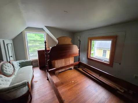 27 Linden Street Exeter NH 03833