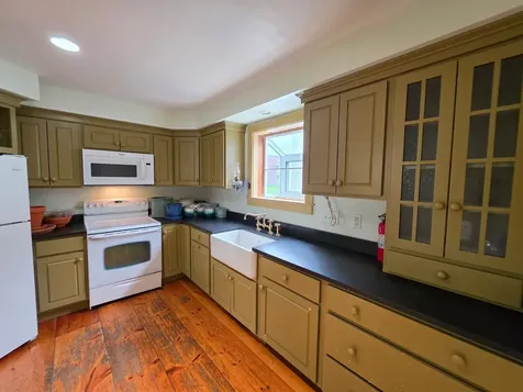 27 Linden Street Exeter NH 03833