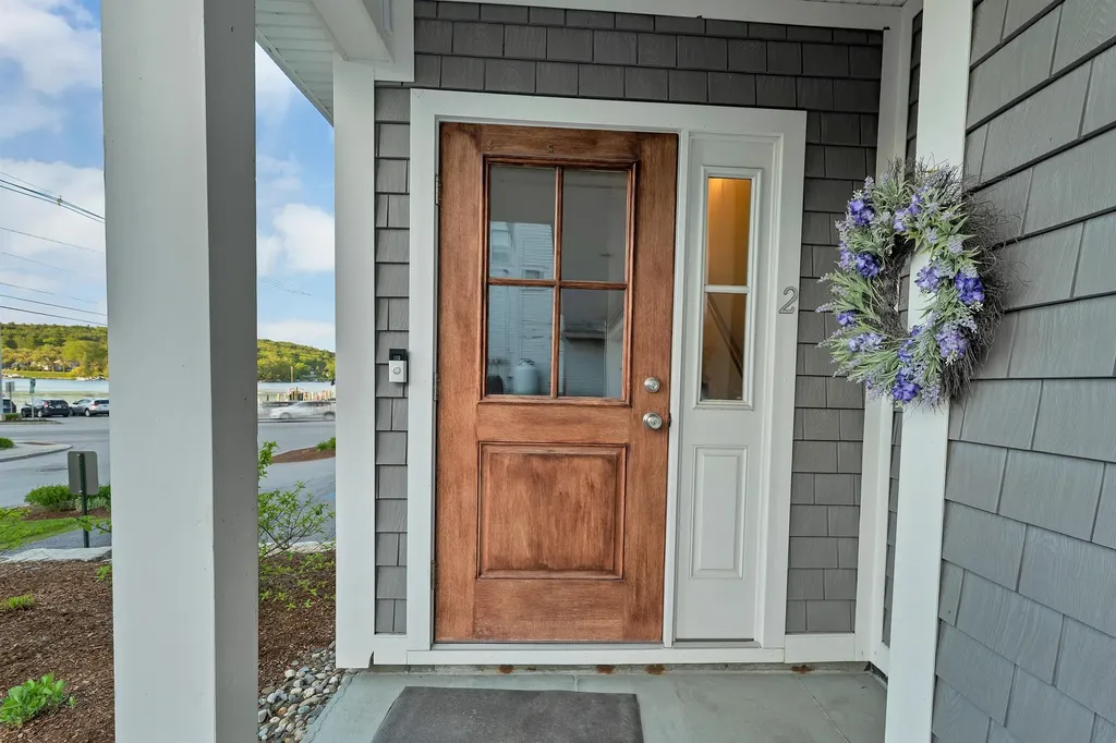 2 Lake Street Meredith NH 03253
