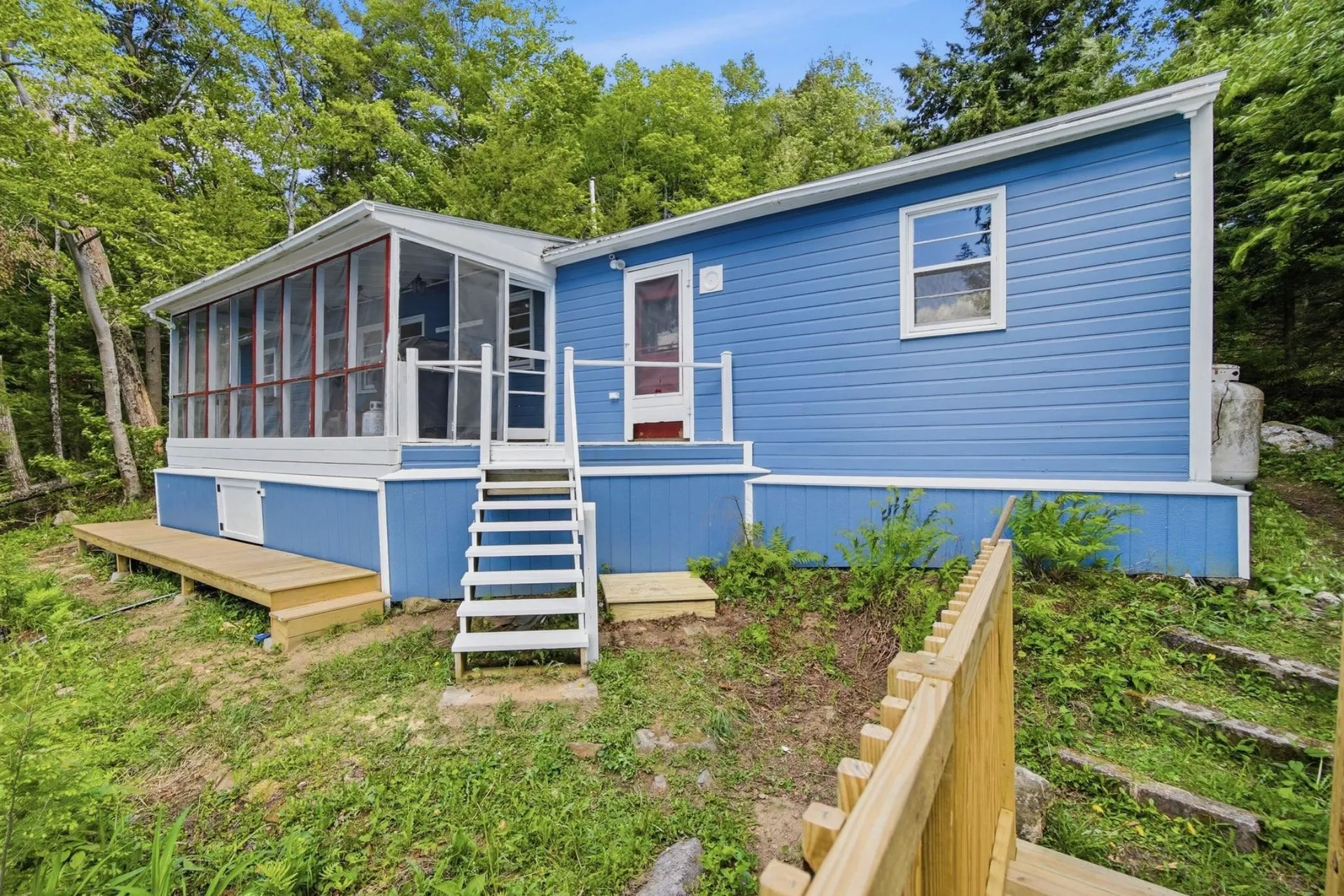 310 Hemlock Drive Gilmanton NH 03237