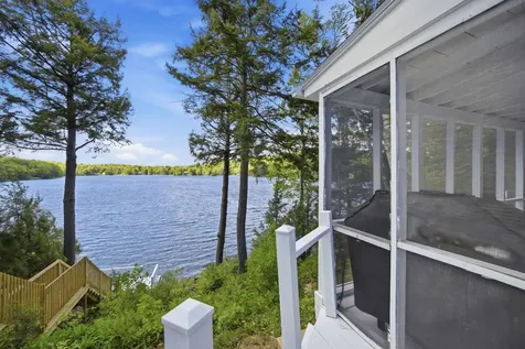 310 Hemlock Drive Gilmanton NH 03237
