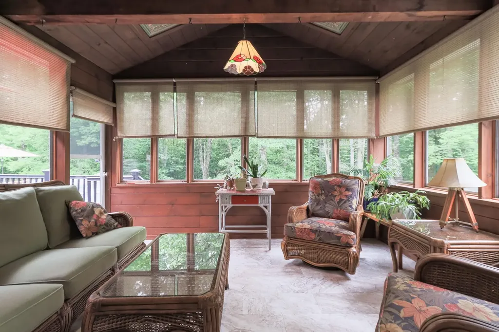 59 Whipplewill Road New Boston NH 03070