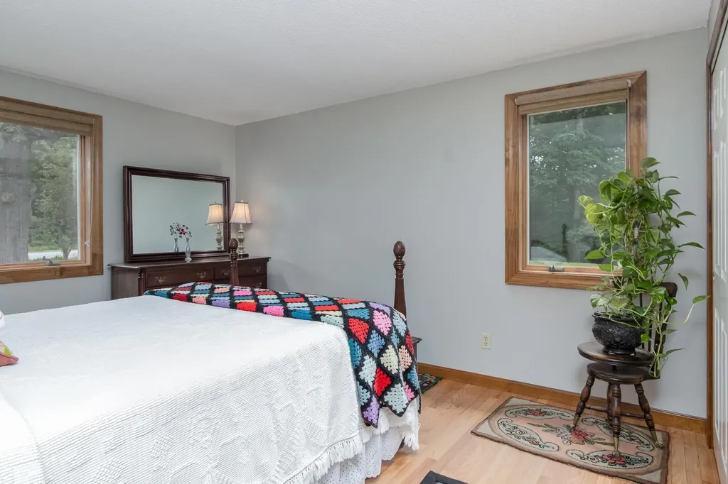 59 Whipplewill Road New Boston NH 03070