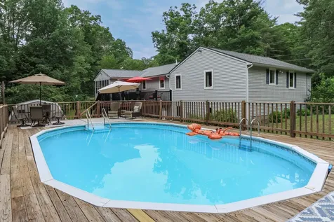 59 Whipplewill Road New Boston NH 03070
