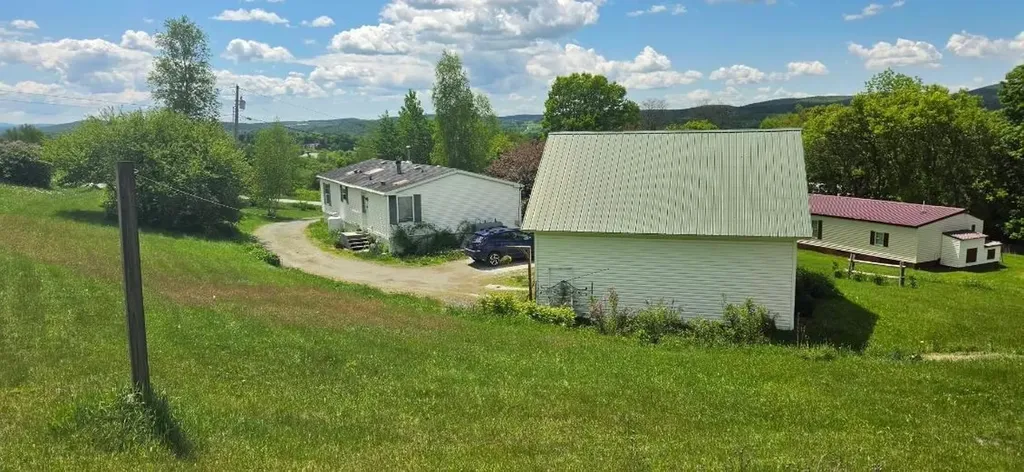 55 Green Avenue Richford VT 05476