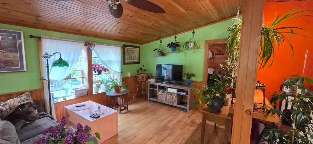 55 Green Avenue Richford VT 05476