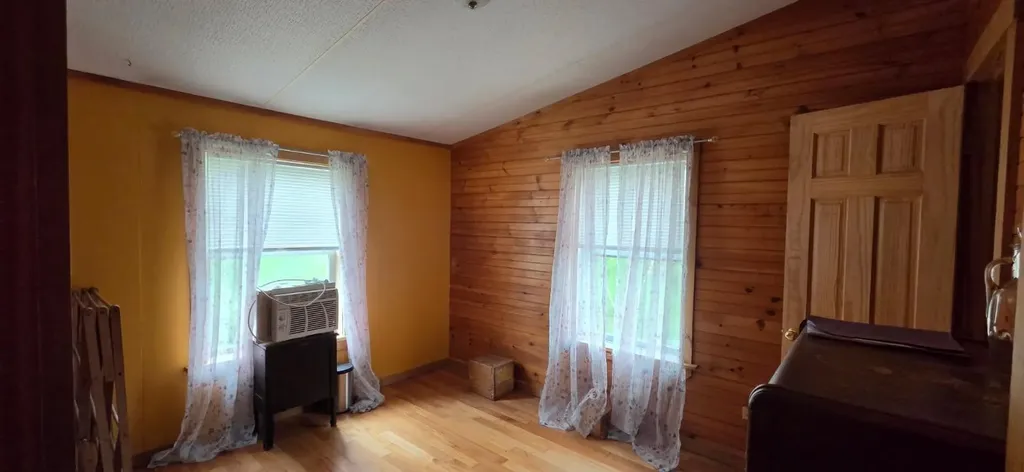 55 Green Avenue Richford VT 05476