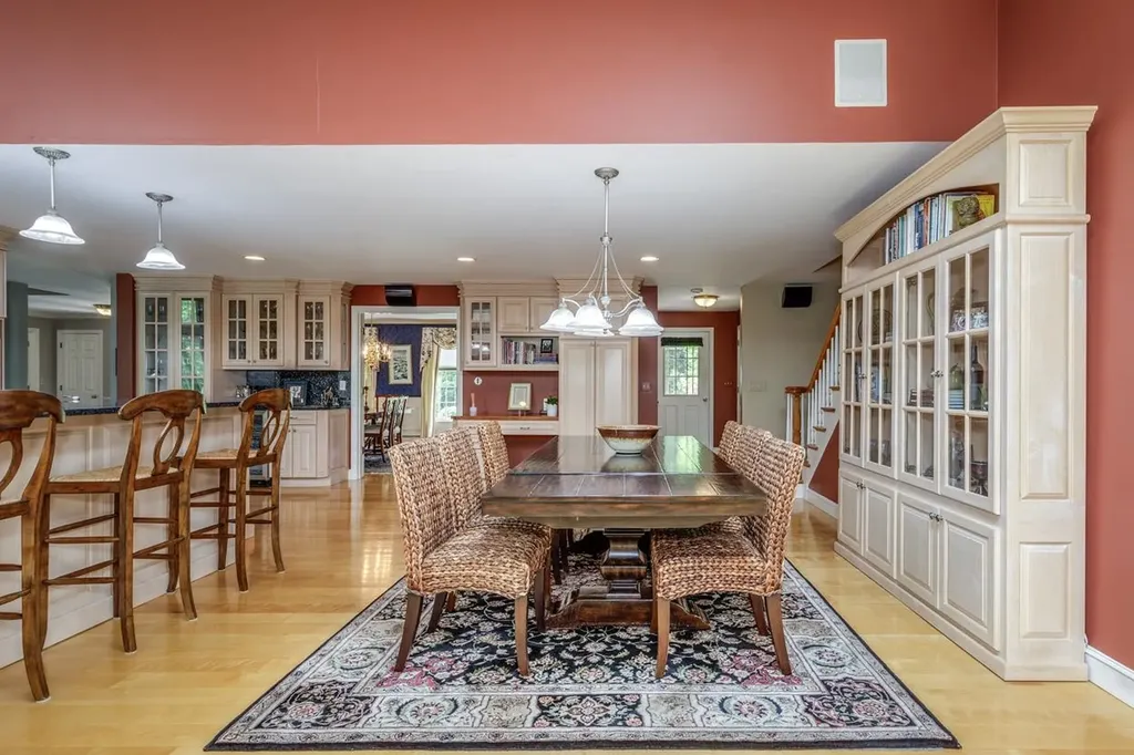 3 Aberdeen St Street Windham NH 03087
